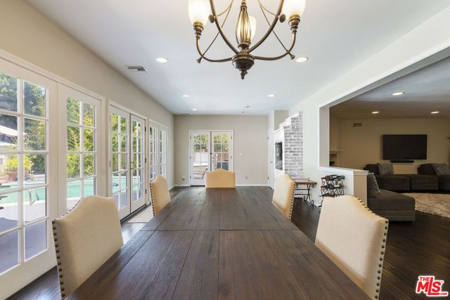 16155 Otsego Street, Encino, CA 91436