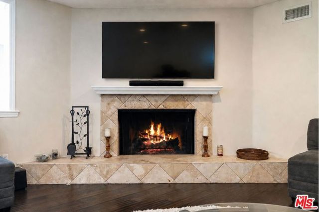 16155 Otsego Street, Encino, CA 91436