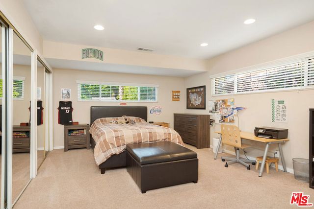 16155 Otsego Street, Encino, CA 91436