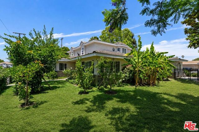 16155 Otsego Street, Encino, CA 91436