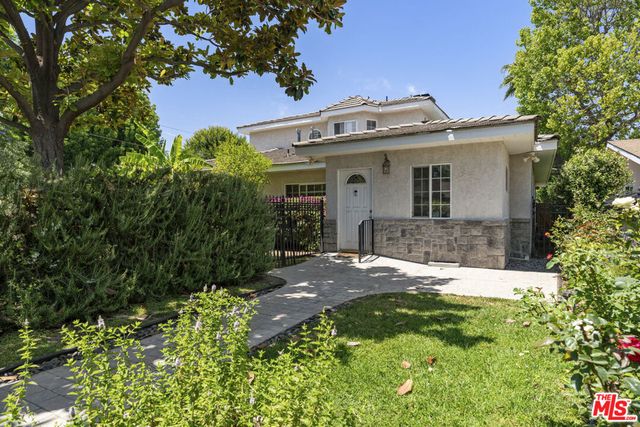 16155 Otsego Street, Encino, CA 91436