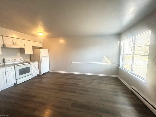 601 Rockingham St Apt 4, Norfolk, VA 23523