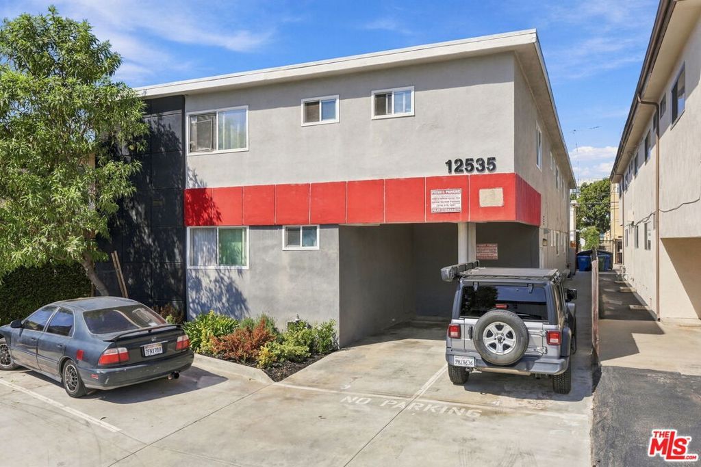 12535 Pacific Avenue, Los Angeles, CA 90066 — photo 2