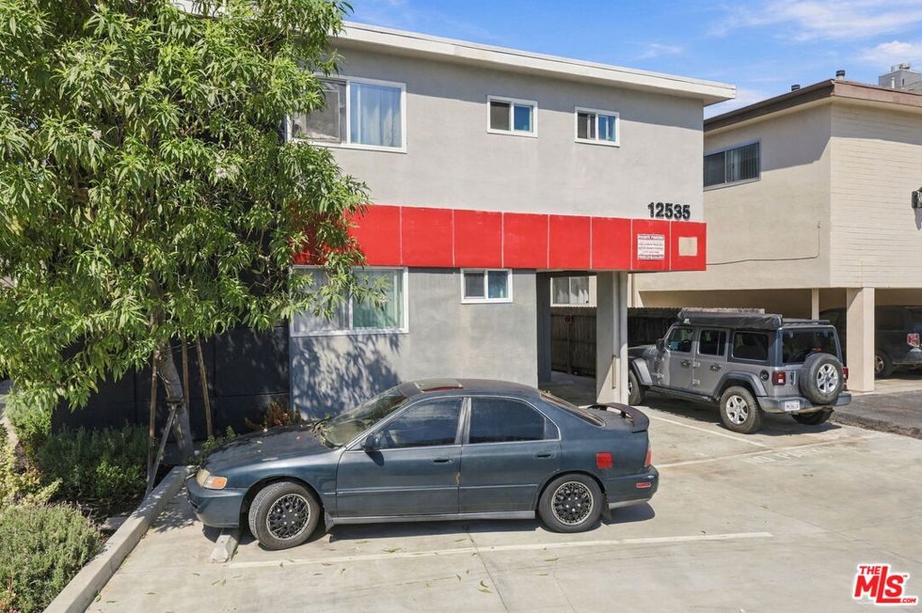 12535 Pacific Avenue, Los Angeles, CA 90066 — photo 4