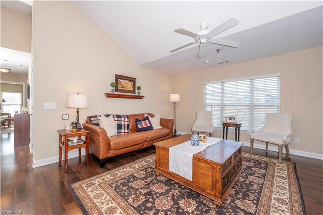 4757 Tatton Park Circle 1B, Winston-salem, NC 27103