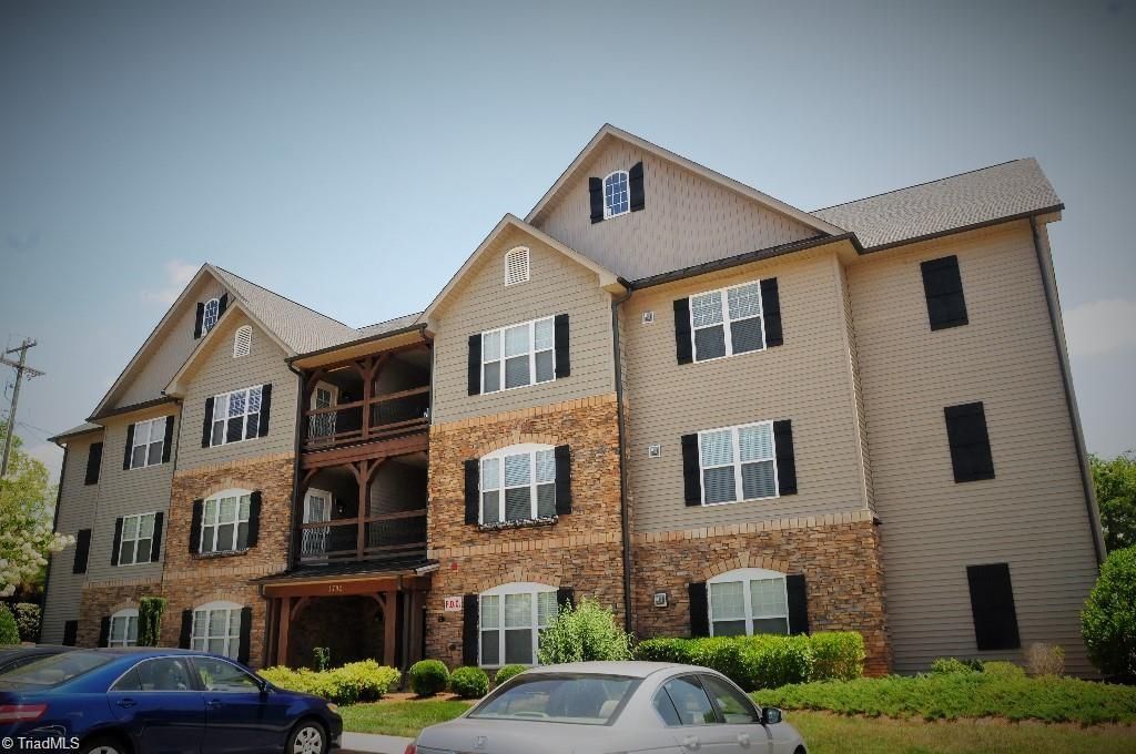 4757 Tatton Park Circle 1B, Winston-salem, NC 27103