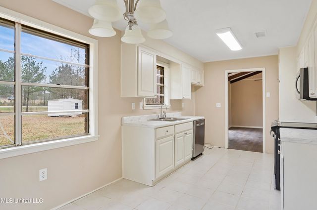 3521 Beaumont Drive, Pearl, MS 39208