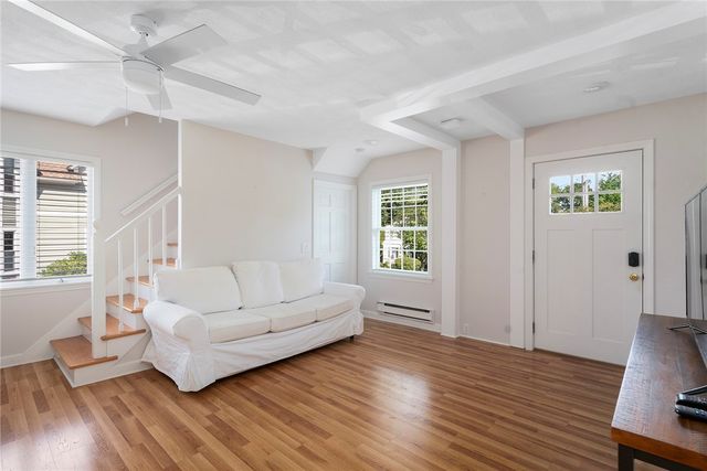 56 Fort Avenue, Cranston, RI 02905