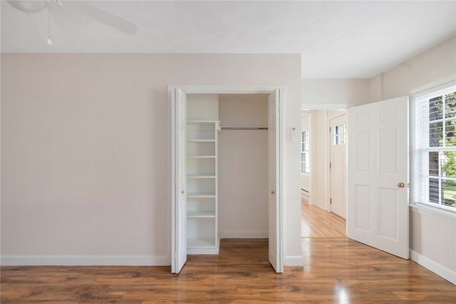56 Fort Avenue, Cranston, RI 02905