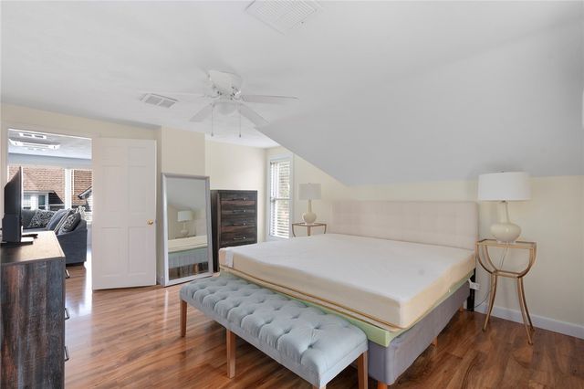 56 Fort Avenue, Cranston, RI 02905
