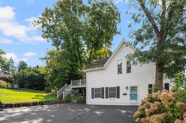 56 Fort Avenue, Cranston, RI 02905
