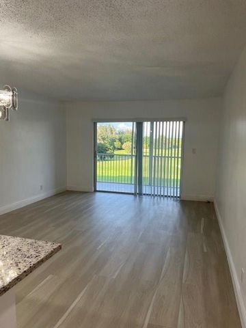 5100 SW 90th Avenue 410, Cooper City, FL 33328