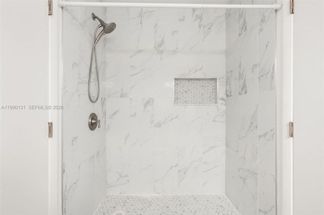 5761 Riverside Dr 304B4, Coral Springs, FL 33067