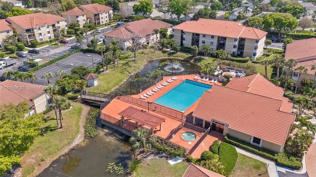 5761 Riverside Dr 304B4, Coral Springs, FL 33067
