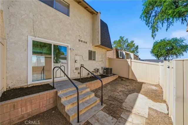 3469 Columbia, Riverside, CA 92501