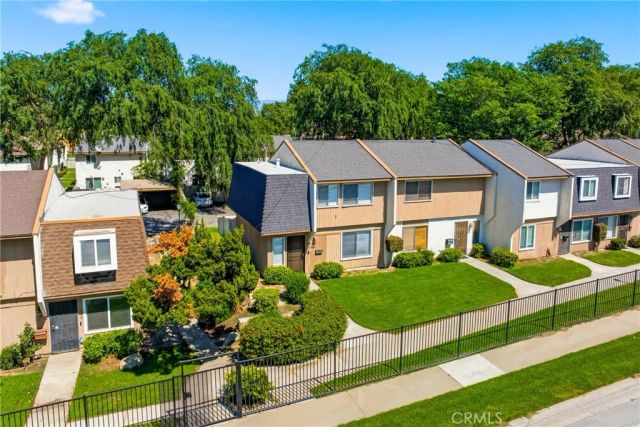 3469 Columbia, Riverside, CA 92501