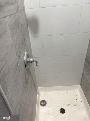 1557 MOUNT EPHRAIM AVE, Camden, NJ 08104