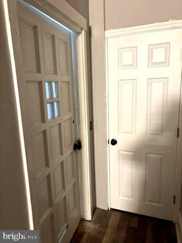 1557 MOUNT EPHRAIM AVE, Camden, NJ 08104