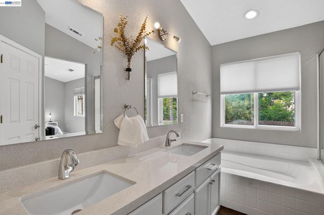 1435 Ruebens Mdw, Brentwood, CA 94513