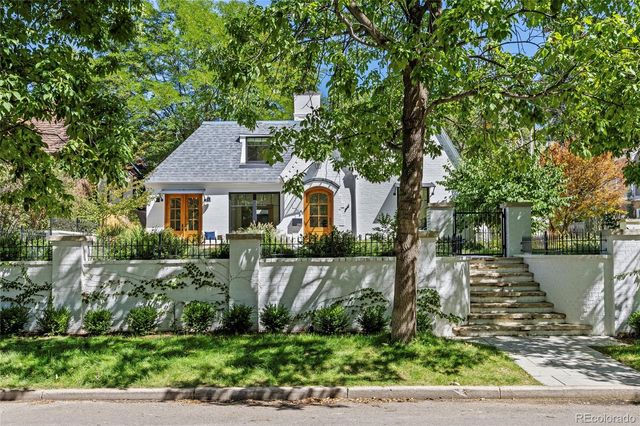 250 Ash Street, Denver, CO 80220