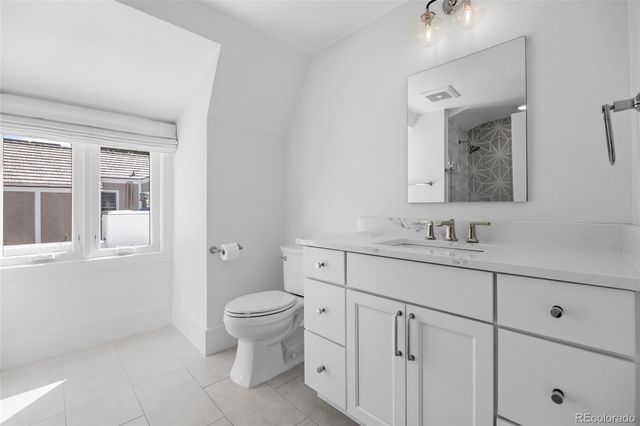 250 Ash Street, Denver, CO 80220