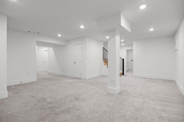 250 Ash Street, Denver, CO 80220