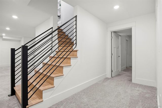 250 Ash Street, Denver, CO 80220