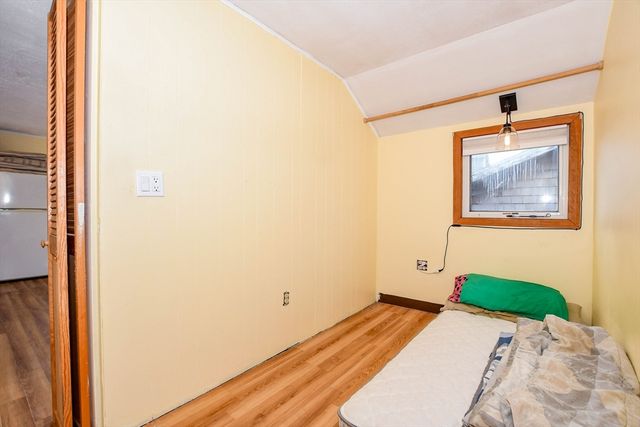 50 Maynard Ln 50D, Bourne, MA 02532