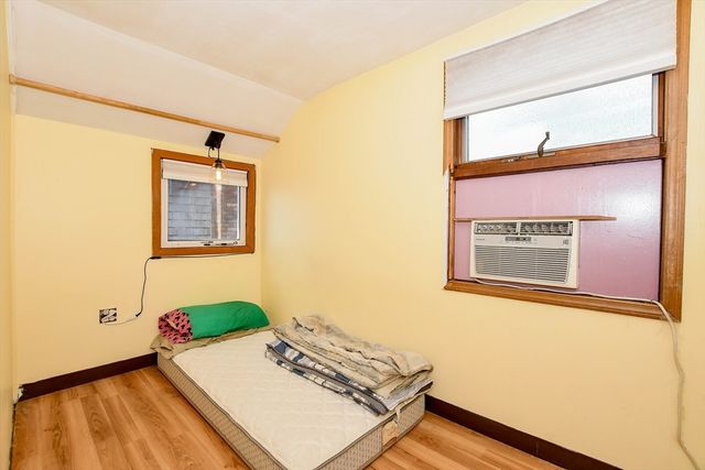 50 Maynard Ln 50D, Bourne, MA 02532