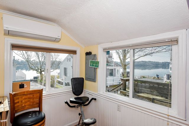 50 Maynard Ln 50D, Bourne, MA 02532