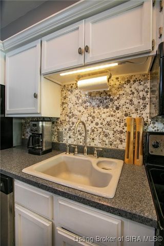 1 Riverpointe Plaza 820, Jeffersonville, IN 47130