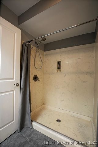 1 Riverpointe Plaza 820, Jeffersonville, IN 47130