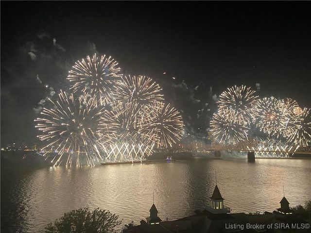 1 Riverpointe Plaza 820, Jeffersonville, IN 47130