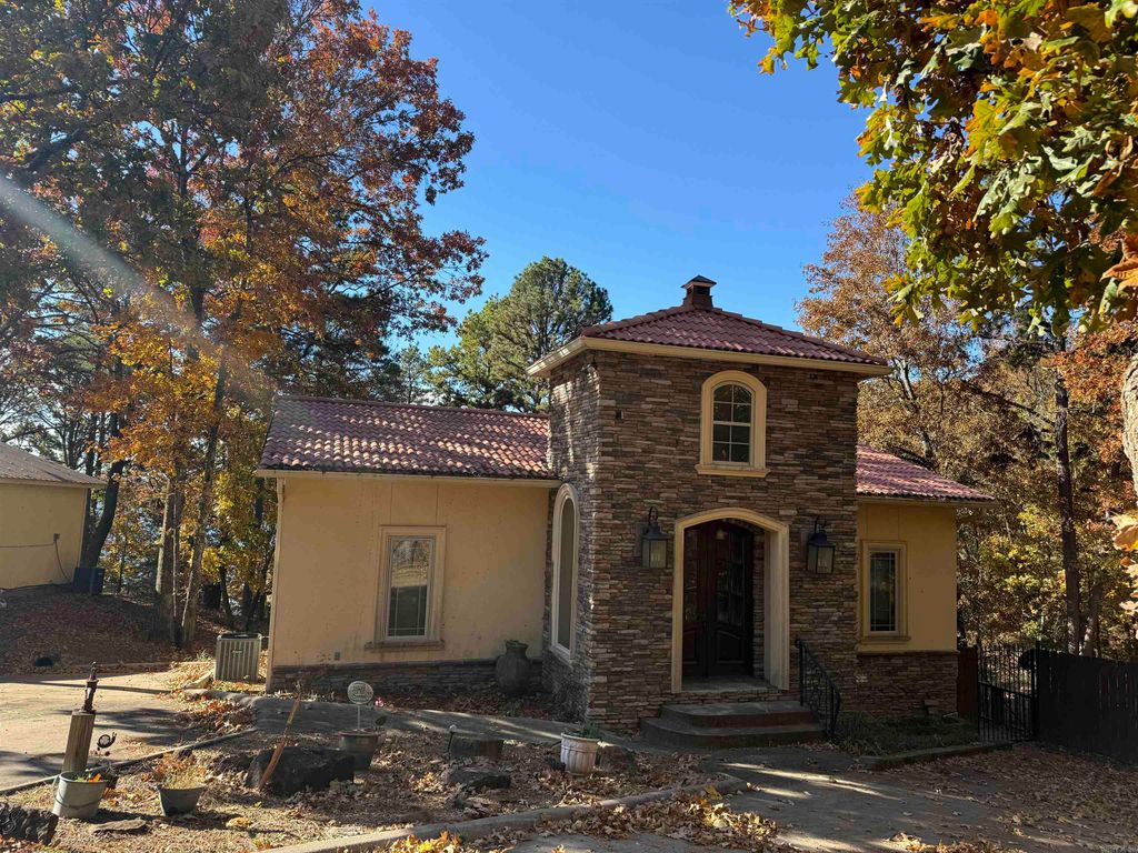 48 Rose Circle, Drasco, AR 72530