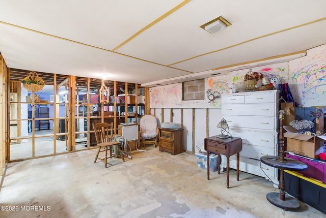 745 Oak Glen Road, Howell, NJ 07731