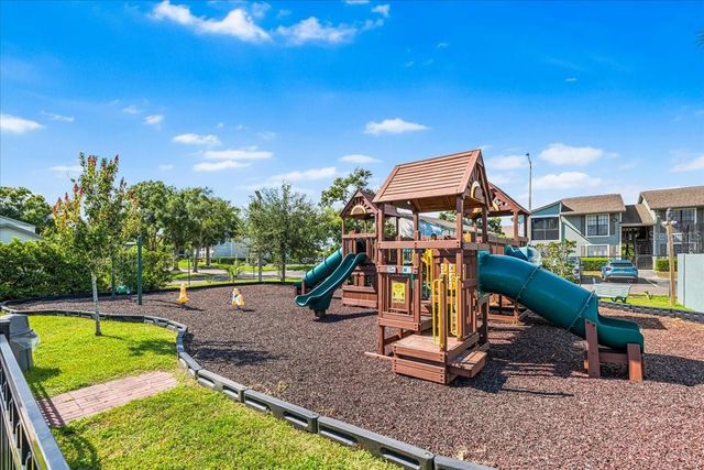 11401 3RD STREET N 2, St Petersburg, FL 33716