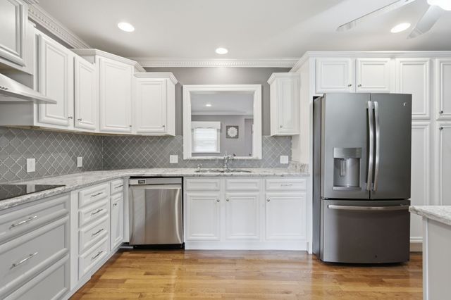 518 Jefferson Ave, E, Carthage, TN 37030