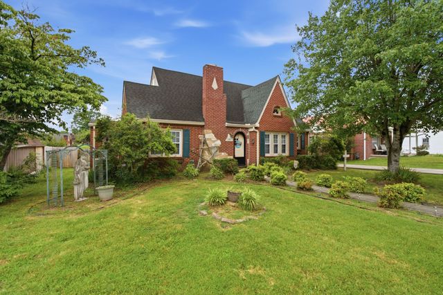 518 Jefferson Ave, E, Carthage, TN 37030