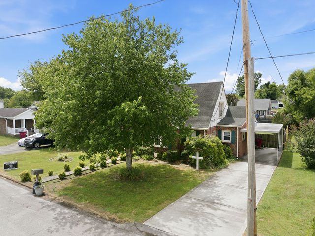 518 Jefferson Ave, E, Carthage, TN 37030