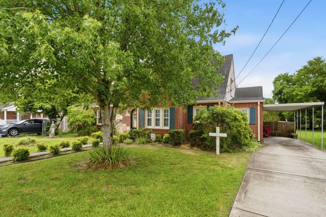 518 Jefferson Ave, E, Carthage, TN 37030