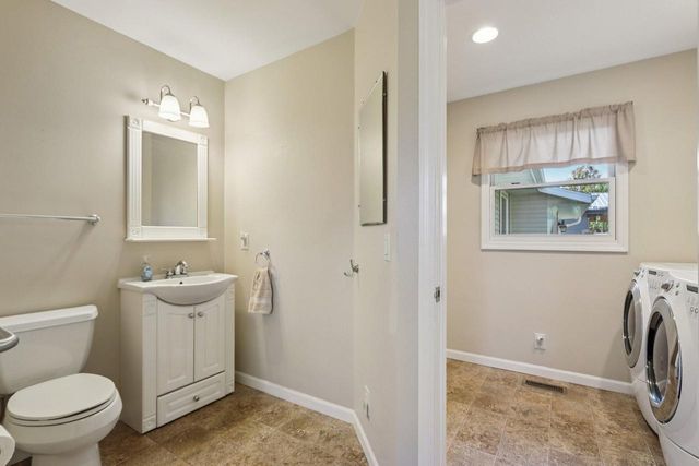 614 Madison DRIVE, Delavan, WI 53115