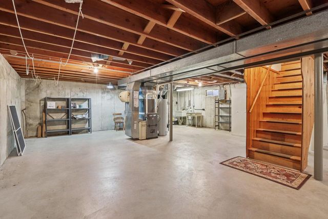 614 Madison DRIVE, Delavan, WI 53115