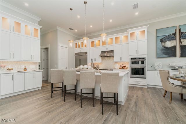 5407 SW 16th PL, Cape Coral, FL 33914