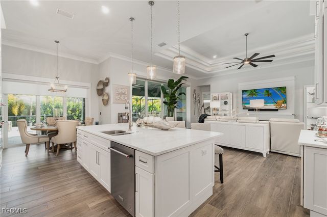 5407 SW 16th PL, Cape Coral, FL 33914