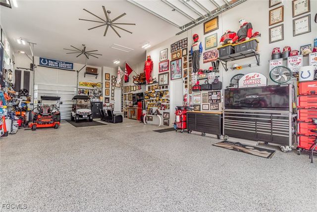 5407 SW 16th PL, Cape Coral, FL 33914