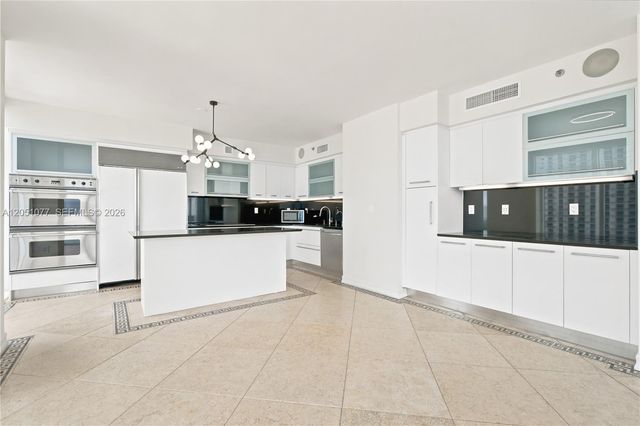 18911 Collins Ave 901, Sunny Isles Beach, FL 33160