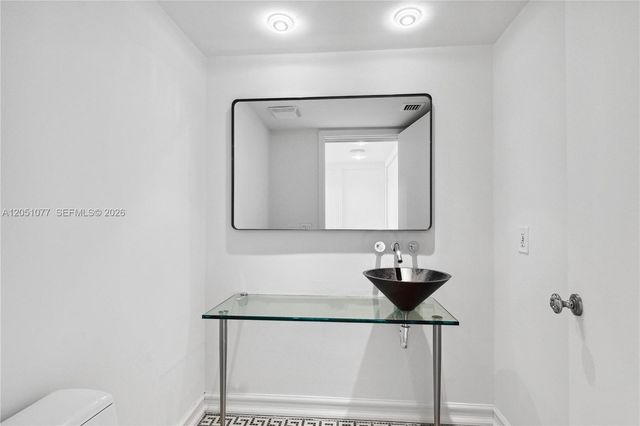 18911 Collins Ave 901, Sunny Isles Beach, FL 33160