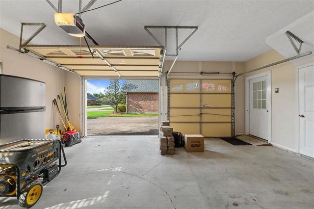 1004 Jacques Dr Drive, Sulphur, LA 70663