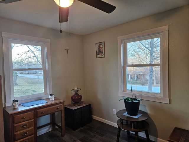 1705 Lakeview Drive, Ava, MO 65608