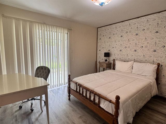 1432 Ramada Drive, Houston, TX 77062